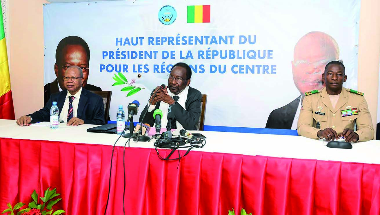 Centre du Mali : Dioncounda tend la main à Iyad et Koufa