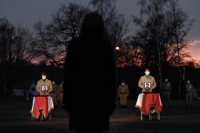 Florence Parly droite dans ses bottes