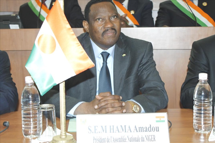 « La France se ridiculise au Niger », affirme l’ancien Premier ministre Hama Amadou