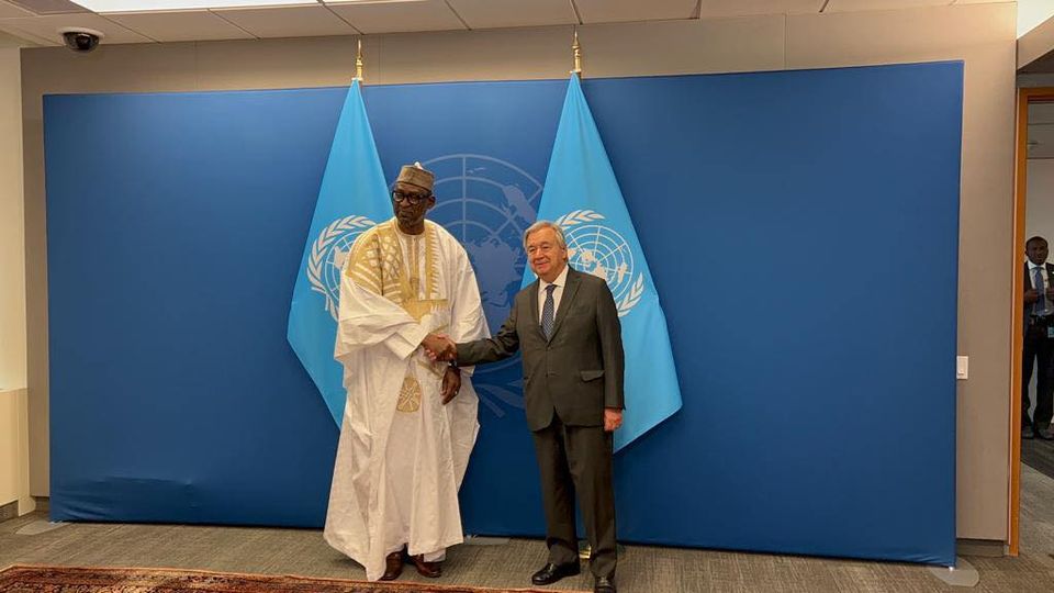 78e session ordinaire de l’Assemblée générale des Nations unies : S.E.M. Abdoulaye DIOP s'entretient avec Monsieur António Guterres, Secrétaire Général des Nations Unies