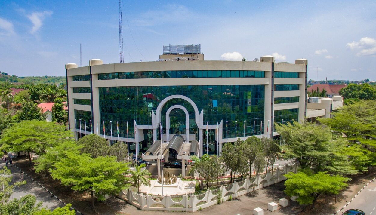 CEDEAO : des voix montent pour revoir les relations avec la France