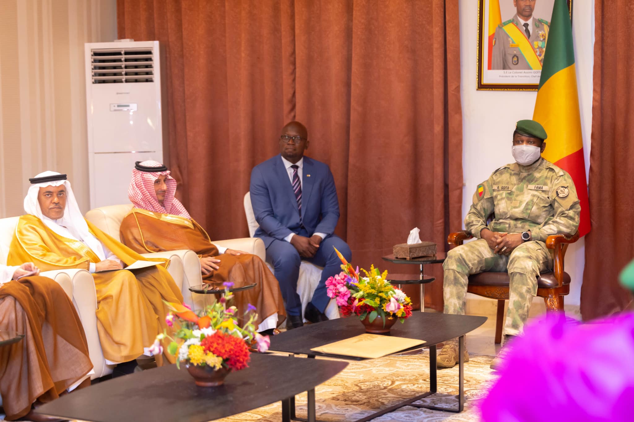 Coopération bilatérale : le Président de la Transition a reçu en audience une délégation saoudienne