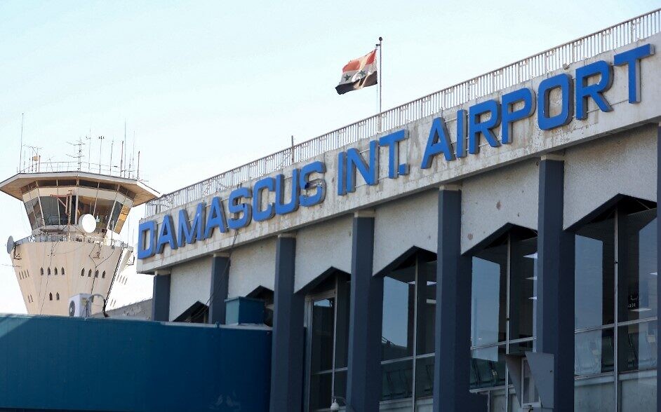 Frappes israéliennes sur les aéroports syriens de Damas et d'Alep