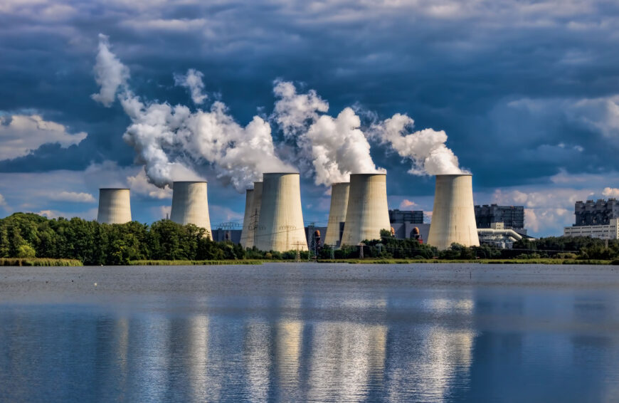 Face à la crise énergétique: Le Mali se hâte sur l’ombre du nucléaire russe