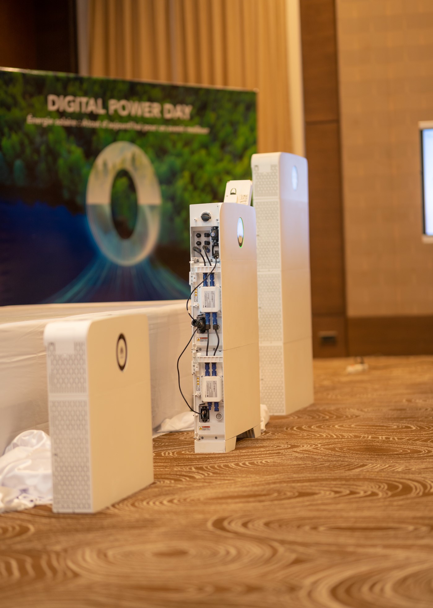 Mali : Huawei et Envol Technology dévoilent le futur des énergies solaires et hybrides