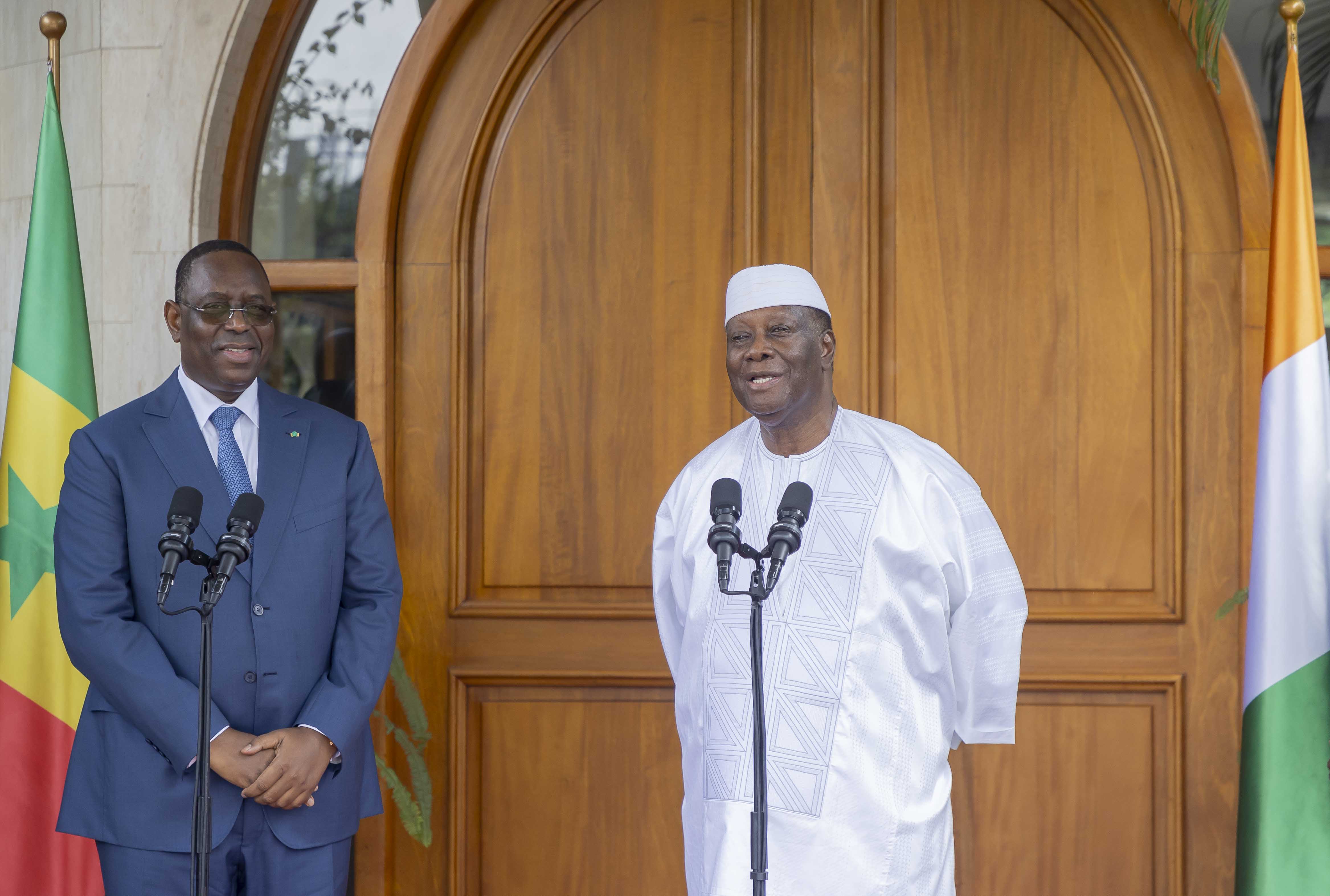 Alassane Ouattara et Macky Sall évoquent la situation dans la sous-région