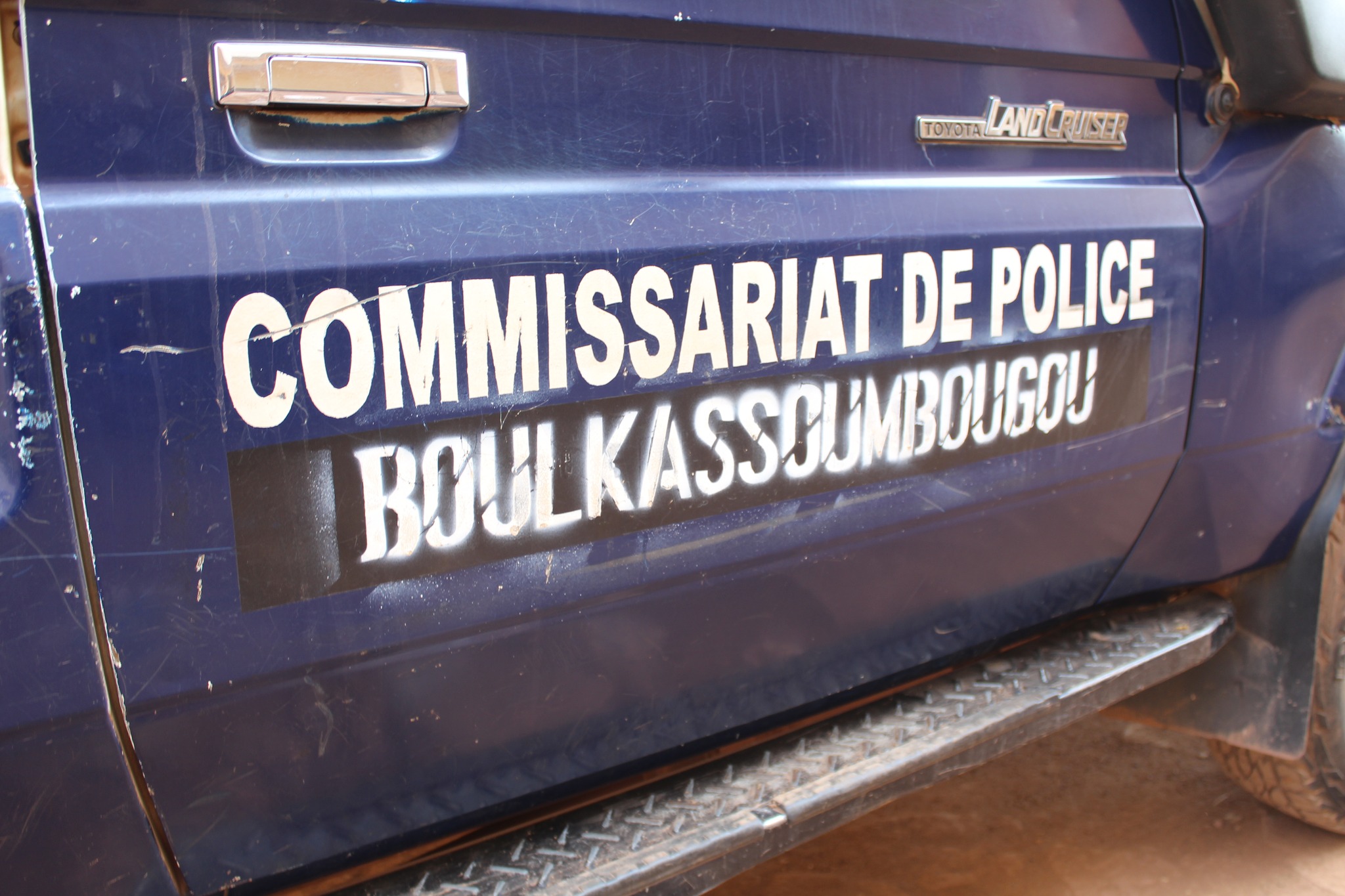 Société :  trois individus appréhendés pour trafic de drogue par le Commissariat de Police de Boulkassoumbougou