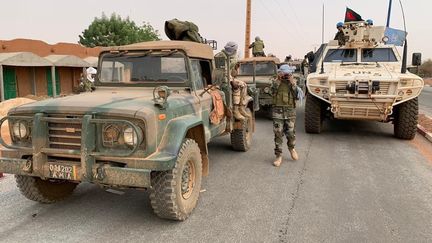 Surveillance du territoire national : Les FAMa ont détruit un véhicule blindé, bourré d'explosifs.