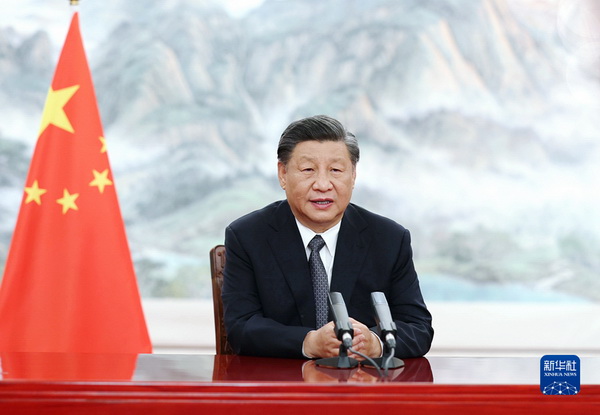 Xi Jinping souligne le rôle du peuple dans les relations sino-américaines