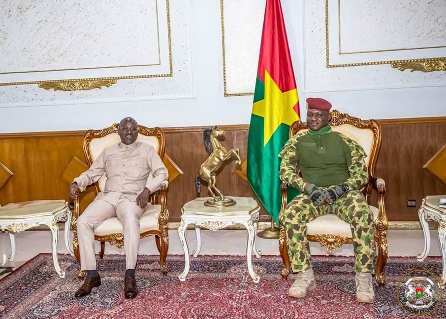 Burkina Faso : Le président de la transition accorde une audience à Guillaume Kigbafori Soro