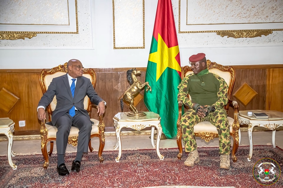 Situation économique dans la zone UEMOA : le Gouverneur de la BCEAO chez le président du Burkina