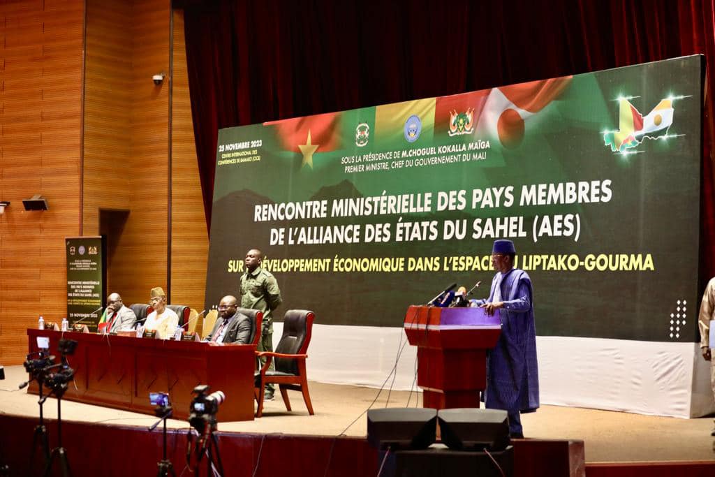 Sahel : consensus entre Burkina Faso, Mali et Niger pour œuvrer à "une rapide intégration économique"