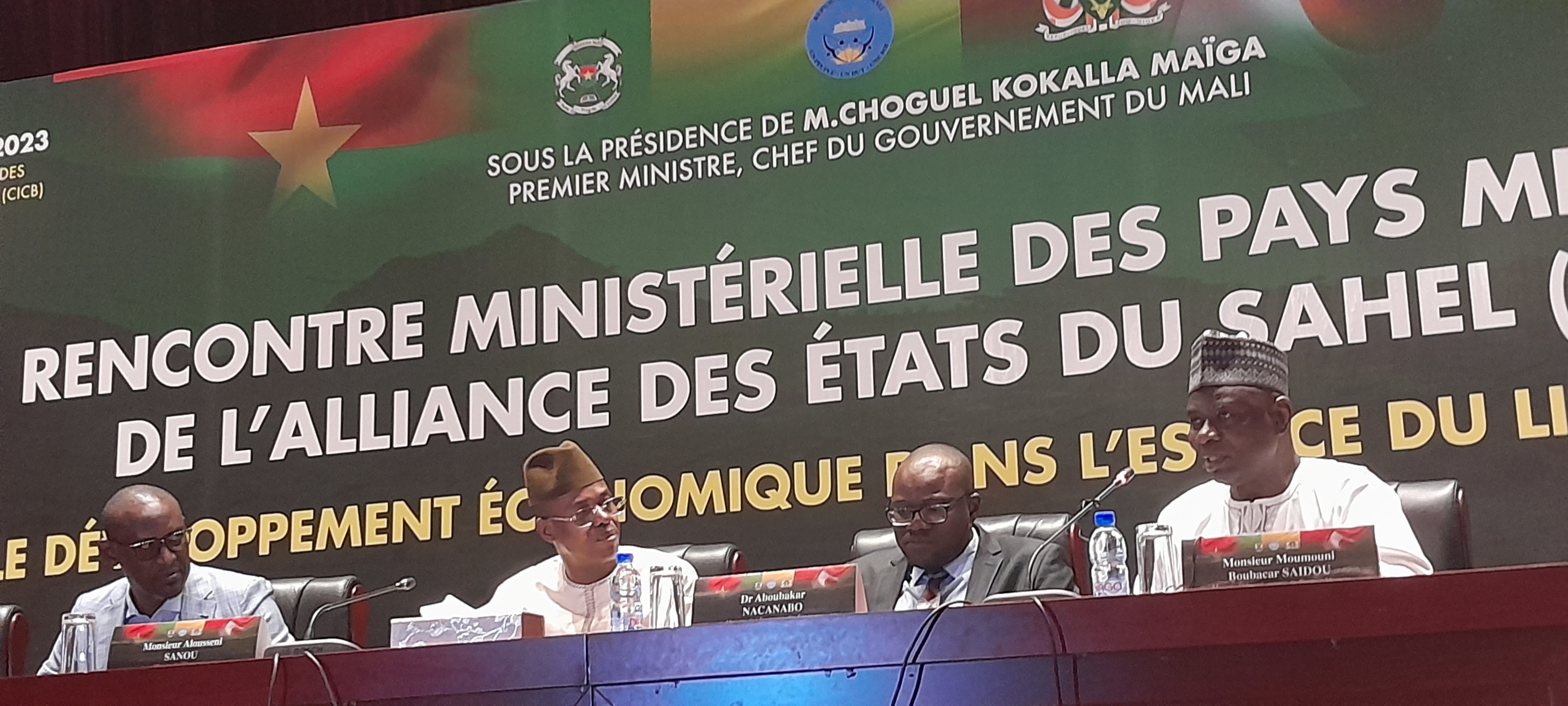 LIPTAKO-GOURMA: L’AES se serre les coudes