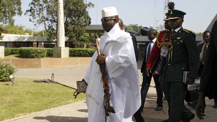 Le garde de l'ex-président gambien Jammeh condamné à perpétuité pour le meurtre  de Deyda Hydara