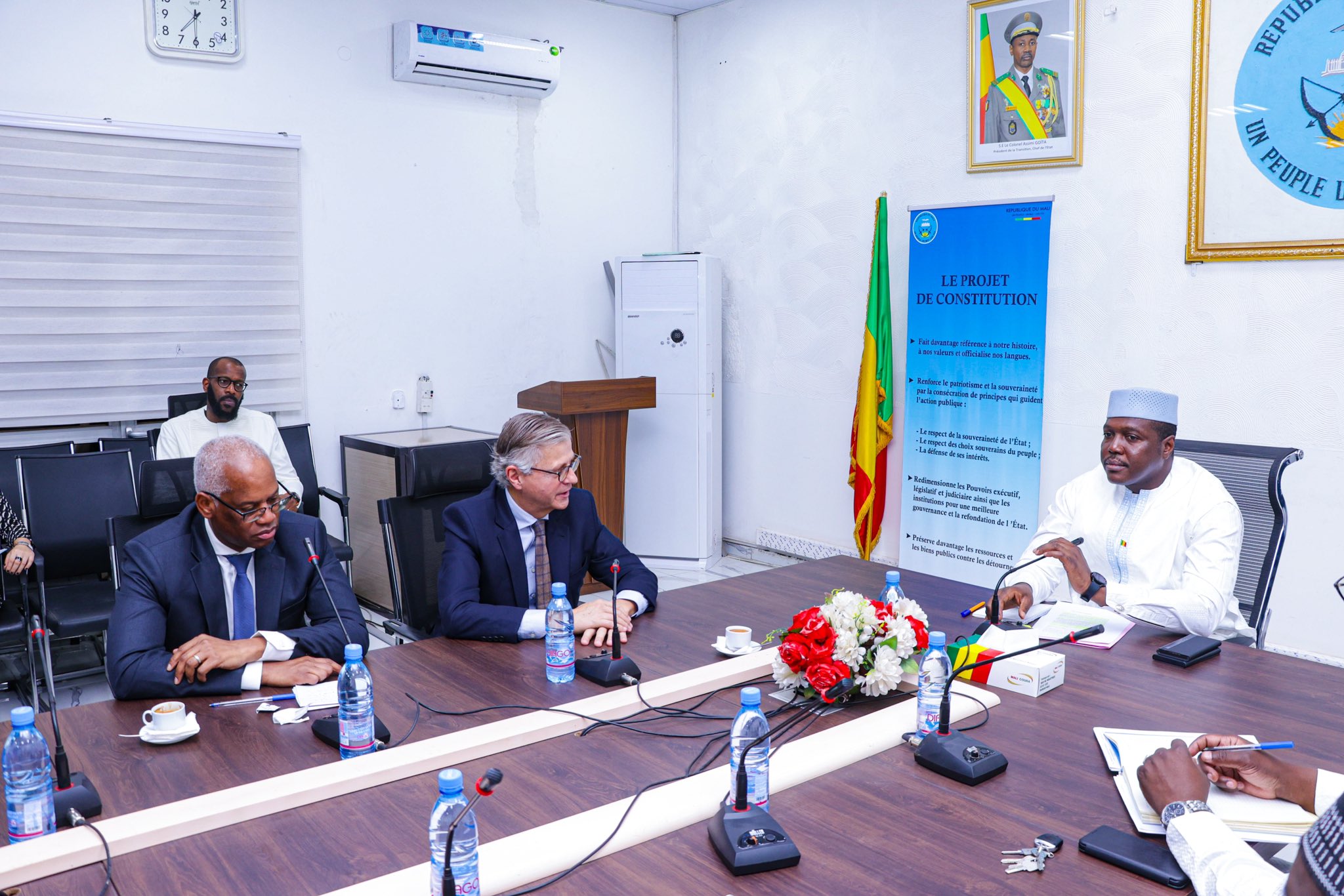 Le Colonel Abdoulaye MAIGA reçoit une délégation onusienne de haut niveau