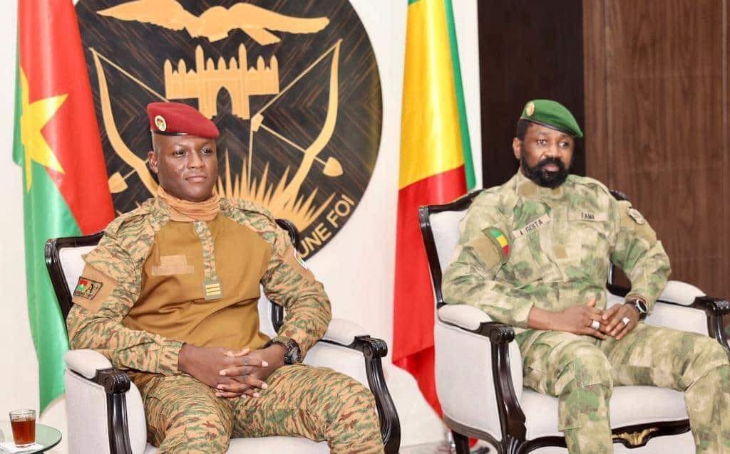 Les succès des armées malienne et burkinabé: vers "la fin du terrorisme au Sahel"?