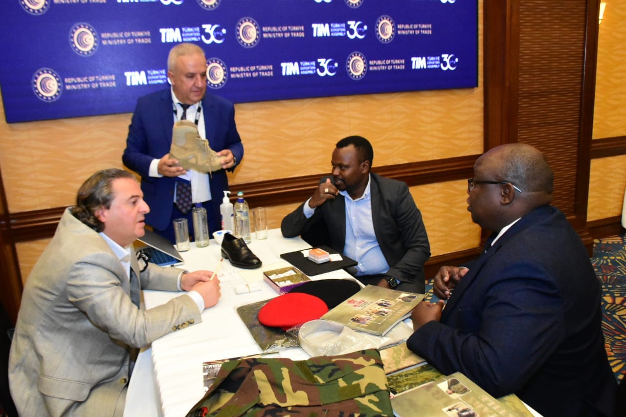 Raff Military Textile Rehausse sa Présence Mondiale avec une Entrée Stratégique sur le Marché Malien