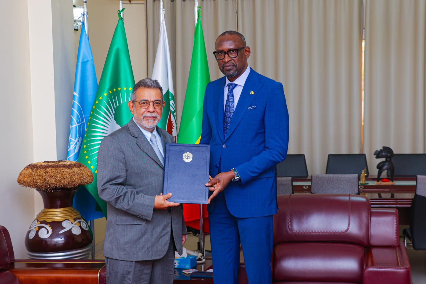 Diplomatie: Le ministre Diop reçoit l'ambassadeur désigné de la République Bolivarienne du Venezuela au Mali
