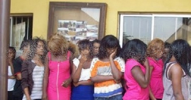 Vie de jeunes filles : l’enterrement du célibat à la mode