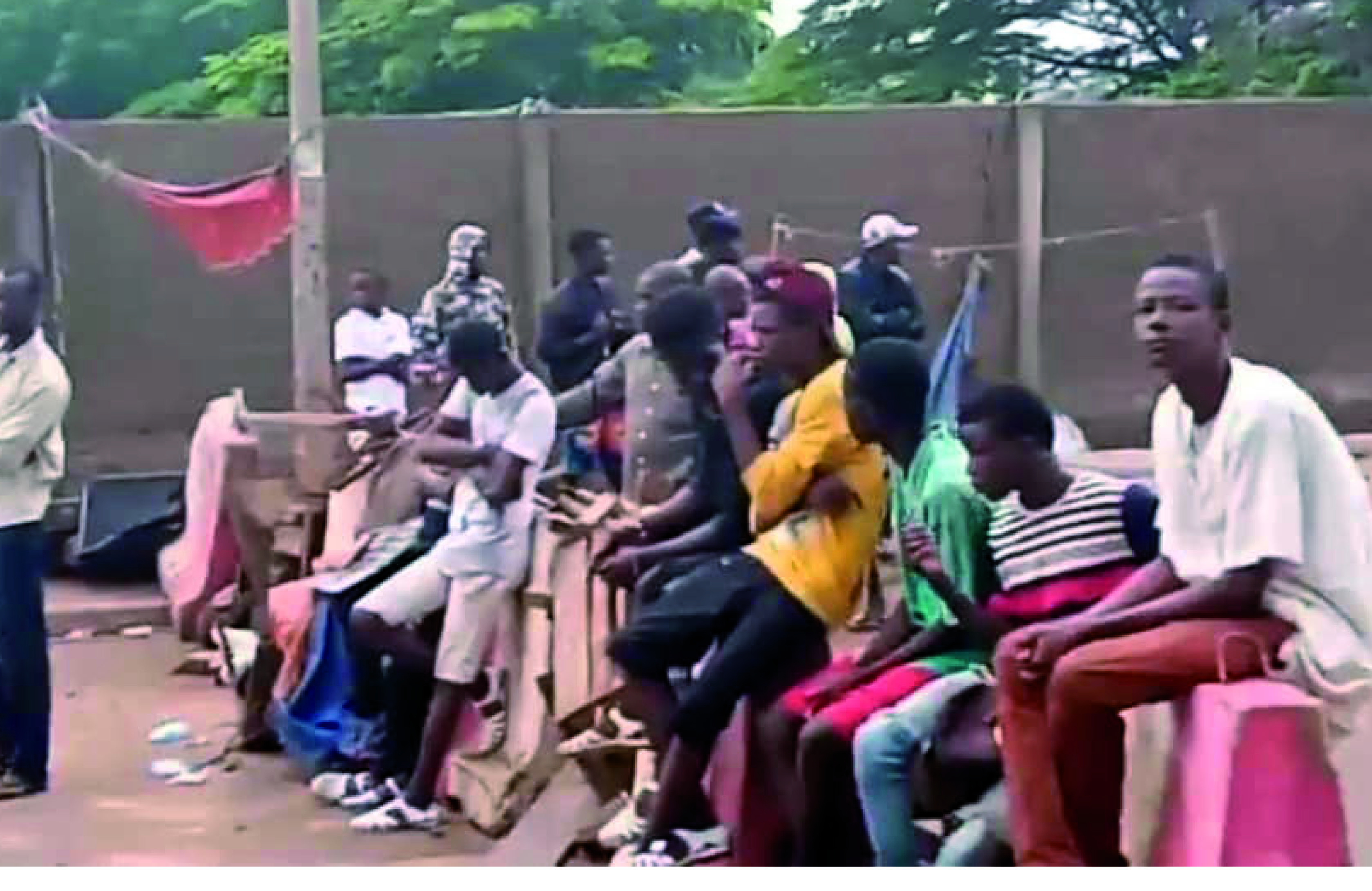 Monument de l’indépendance de Bamako : Les forces de l’ordre délogent les manifestants anti IBK