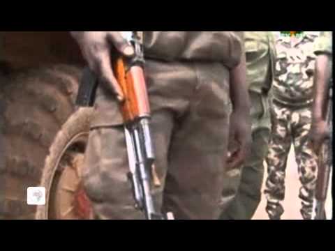 Vidéo: la journée du vendredi 23 Mars 2012 à Bamako