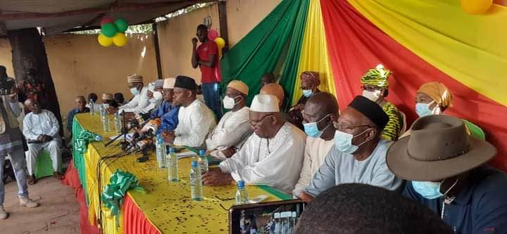 M5-RFP rejette l’offre d’un gouvernement d’ouverture: La politique de la chaise vide n’est-elle pas risquée ?