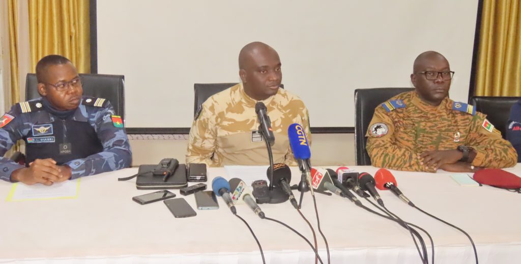 Sécurité intérieure : « Alertez, dénoncez à temps tout individu ou objet suspect » (Ministre)