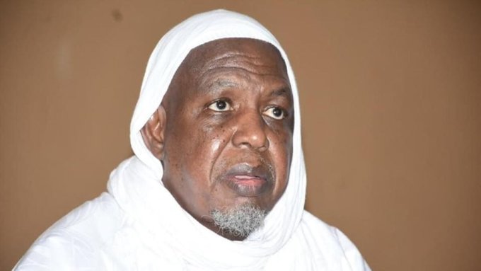 « On a tenté de m’empoisonner dans ma mosquée » ; l’imam Mahmoud Dicko sort du silence avec de graves accusations