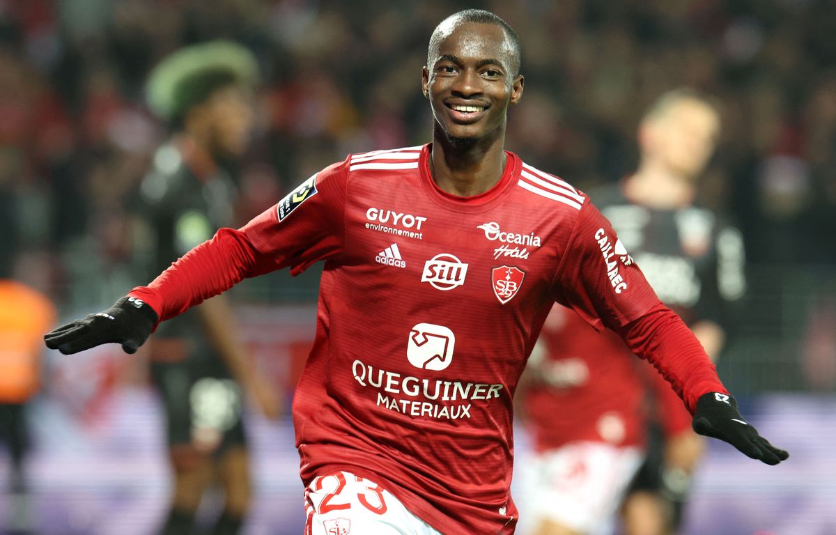 Performance de nos expatriés : La soirée éclatante de Kamory Doumbia en League 1
