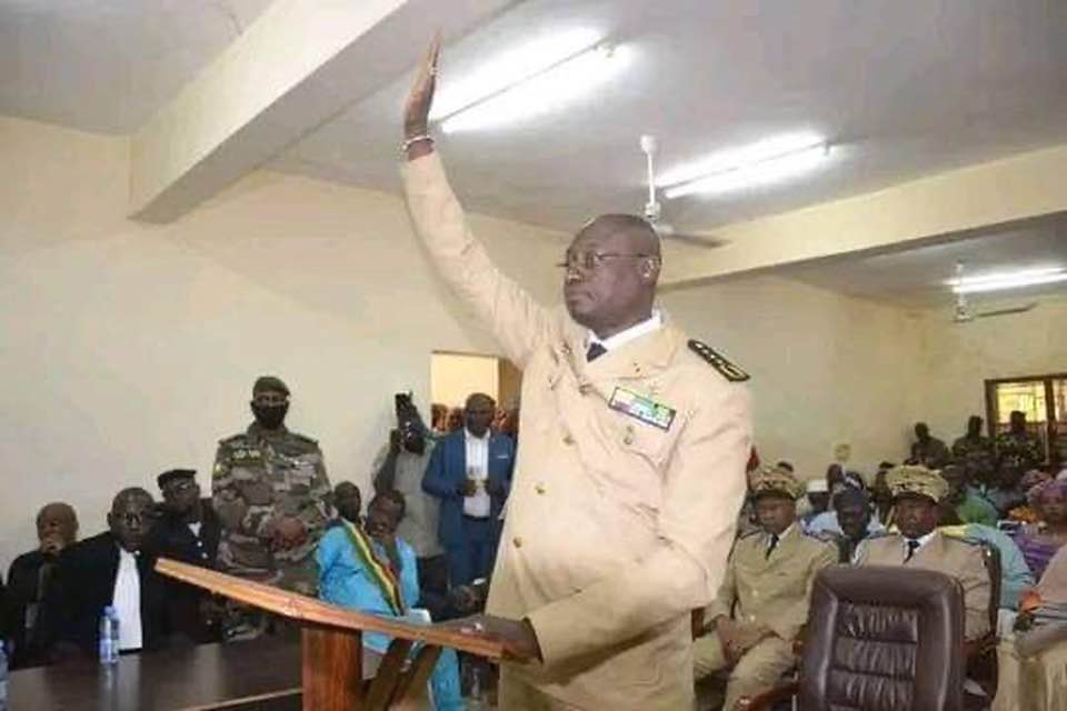 Mali: le Gouverneur de la région de Bougouni a prêté serment. 