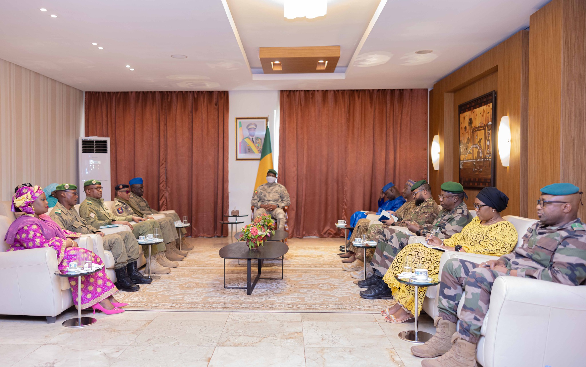 JOURNÉE DE LA SOUVERAINETÉ RETROUVÉE : Les directives du Président Goïta aux ministres de la Jeunesse de l’AES