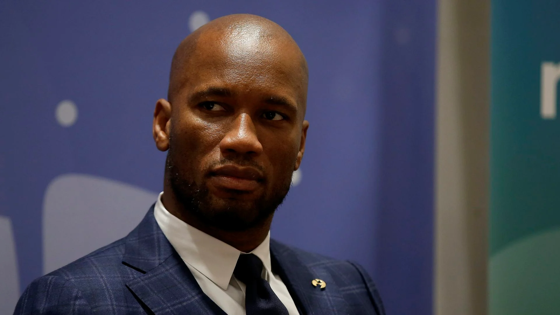 CAN 2023 : Didier Drogba accusé de « haute trahison » envers les Éléphants pour ce geste qu’il a posé dans les vestiaires (photo)