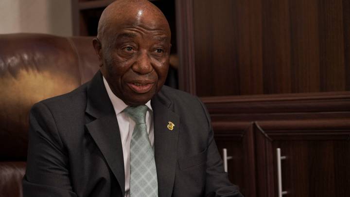 Le président libérien a subi un coup de chaleur, son investiture interrompue