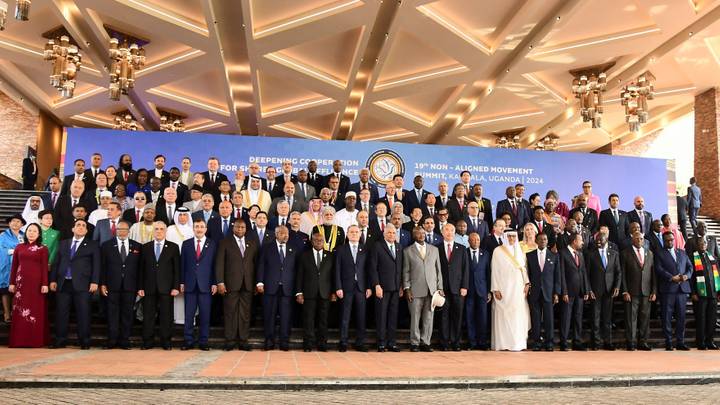 Pourquoi le Mouvement des non-alignés est pris entre le marteau et l’enclume