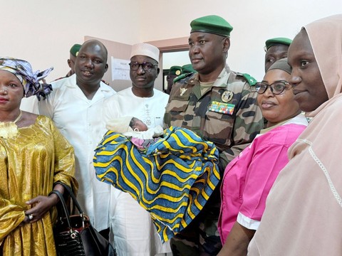 Centre médico chirurgical de la garnison des armées de Kati : Cessé Komé offre une nouvelle maternité ultramoderne doublée d’un centre de santé