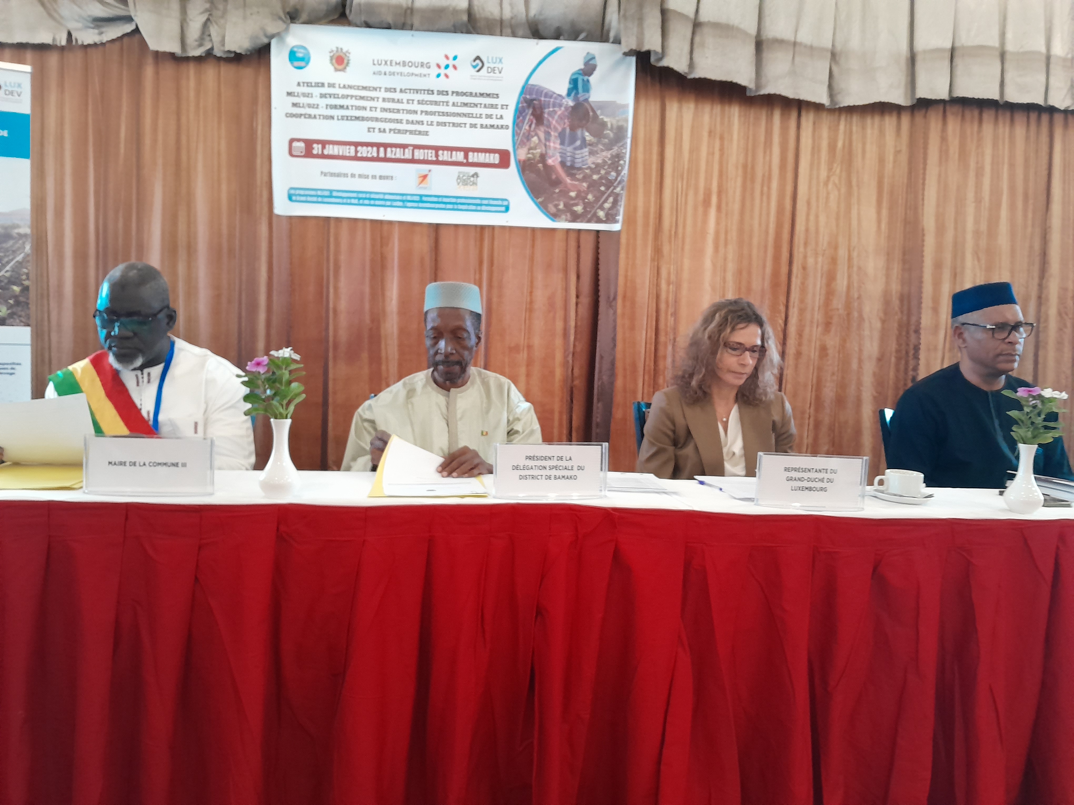 La Coopération Luxembourgeoise lance deux programmes dans le domaine du développement et de l’insertion professionnelle dans le district de Bamako et sa périphérie.