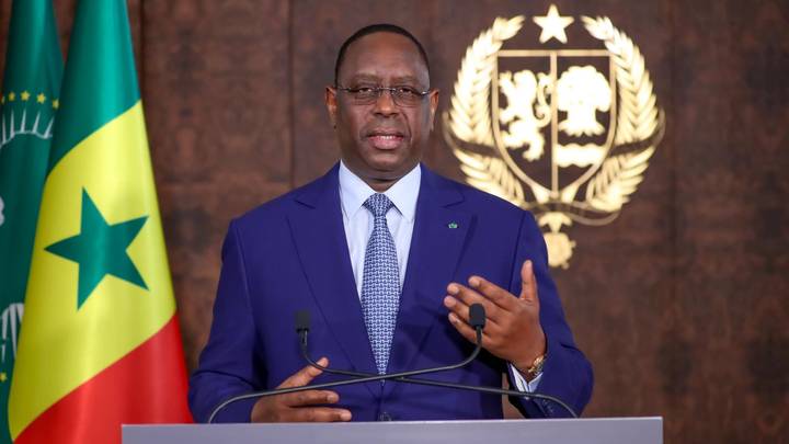 Au Sénégal, le président Macky Sall annonce le report sine die de la présidentielle du 25 février