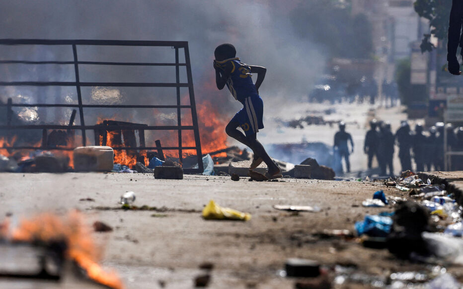 Report de la présidentielle, heurts, arrestations d’opposants… un week-end sous haute tension au Sénégal