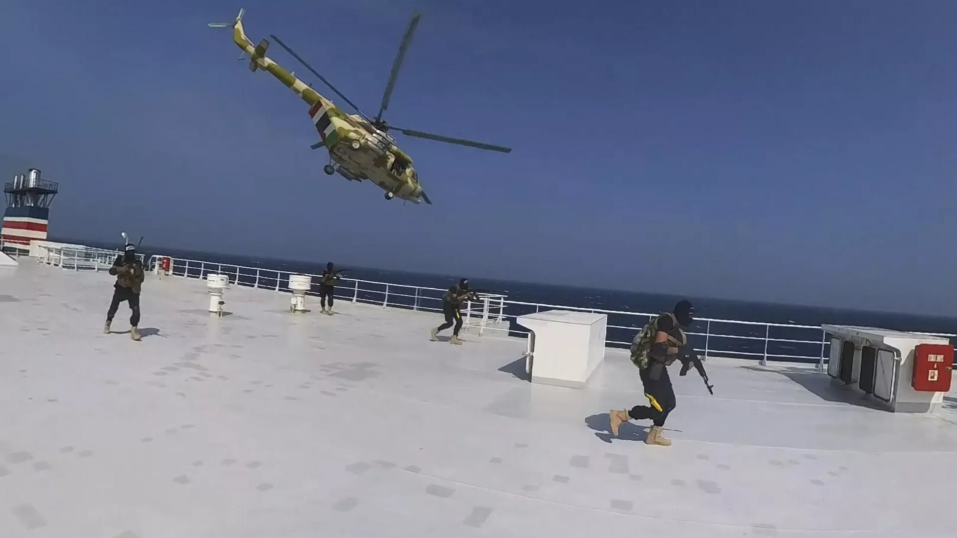 Les Etats-Unis frappent cinq missiles au Yémen