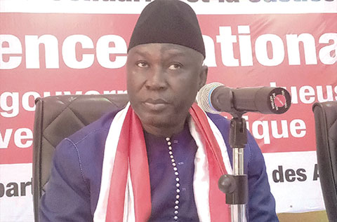 ADEMA-PASJ: Le Président Konaté plaide pour le renouveau politique en 2024