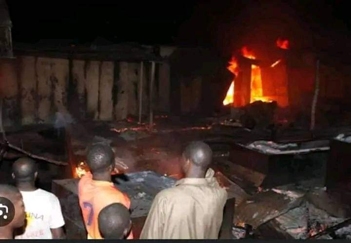 Bamako: un incendie ravage le grand marché !