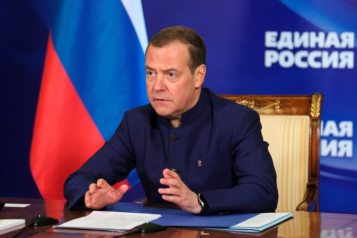 Medvedev : « L’accord signé entre l’Ukraine et l’Allemagne est une nouvelle alliance entre les nazis et Bandera »