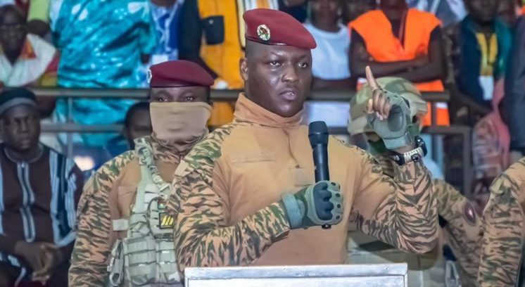 Capitaine Ibrahim Traoré : « Nous attendons cette force en attente » de la CEDEAO