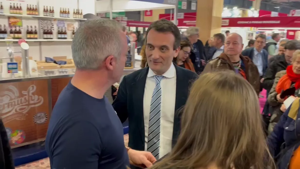 "Macron est fou, furieux. Soit on l'arrête, soit on va tous aller en guerre "