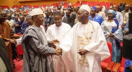 Grogne au M5: Pr Salikou Sanogo propose sa médiation