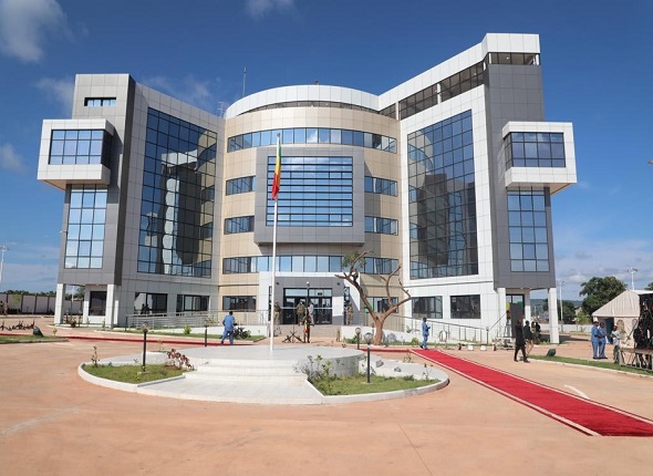 Disparition de 5 milliards de fcfa au bureau de la douane de Kati. Les non-dits. 