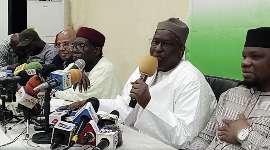 Crise au sein du M5-RFP : Le mandat du président du comité stratégique, Choguel K. Maïga révoqué par le clan de Me Tall