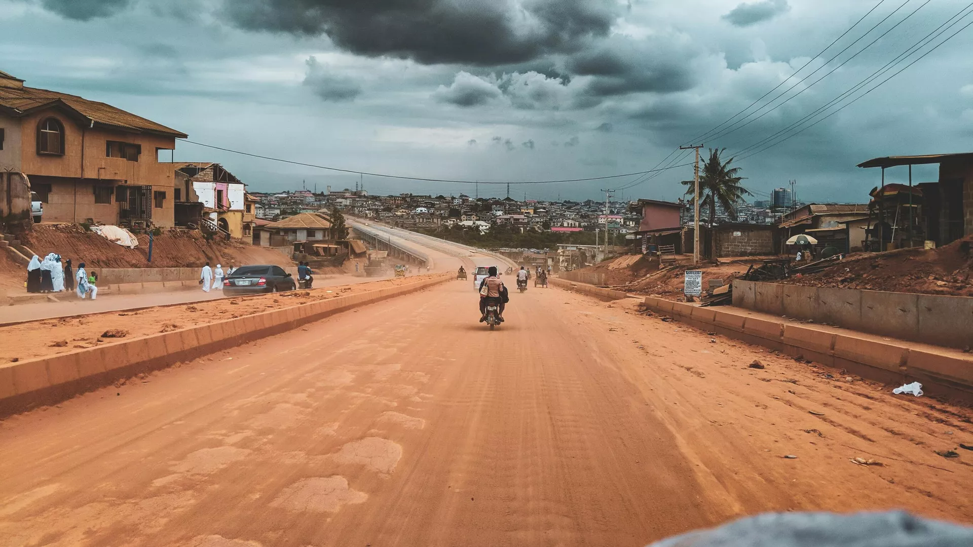 Plus de 280 élèves enlevés par des hommes armés au Nigeria