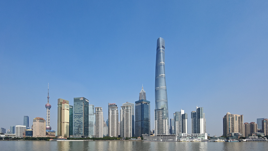 Xi Jinping préside une réunion de la direction du PCC pour réviser des rapports et des règlements