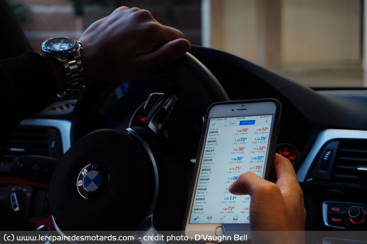 Quand le téléphone tue au volant : Qui est responsable ?
